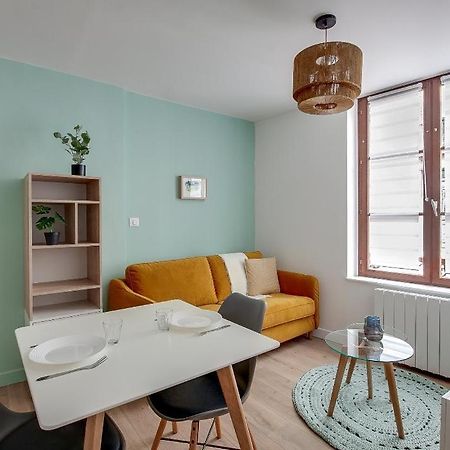 Ferienwohnung Hyper-Centre Reims- Cathedrale Avec Jolie Terrasse Exterior foto